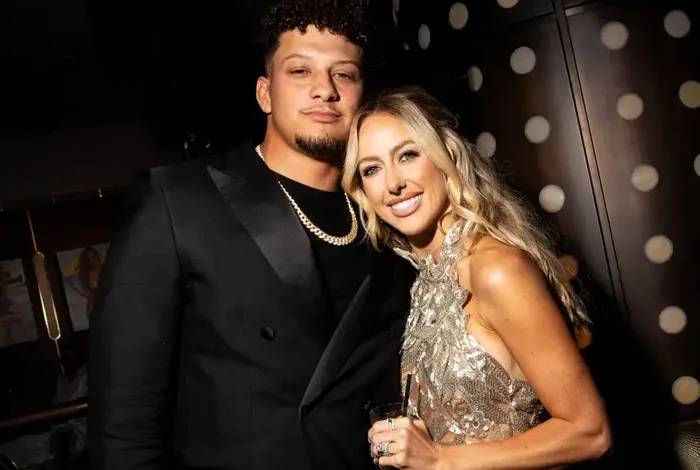 Brittany Mahomes Sports Illustrated