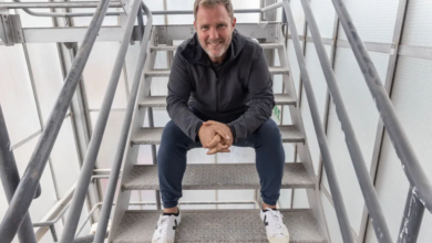 simon squibb net worth