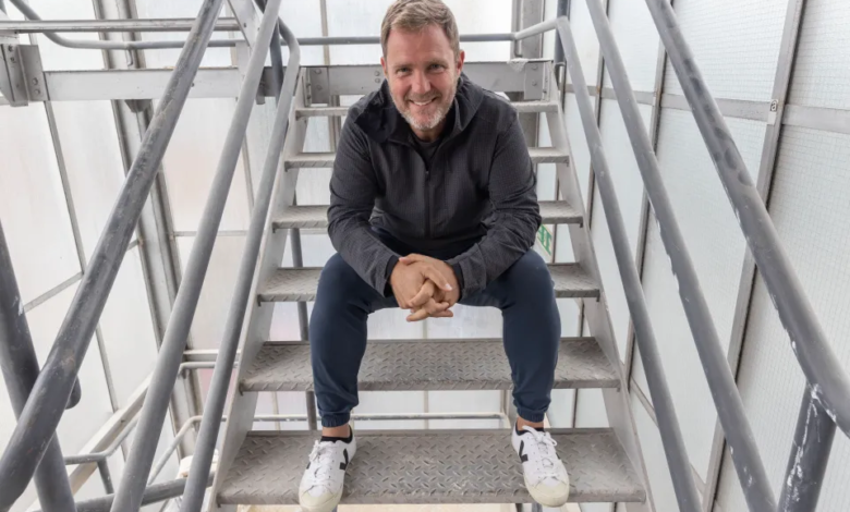 simon squibb net worth