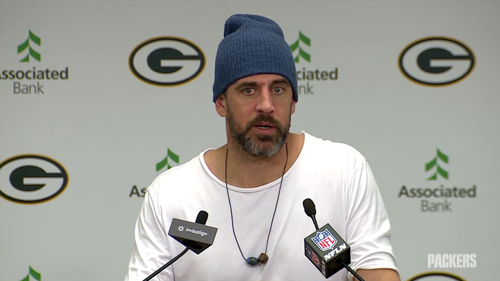is aaron rodgers retiring