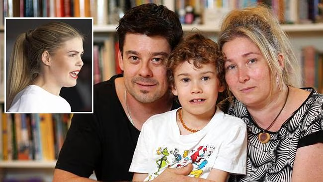 belle gibson son